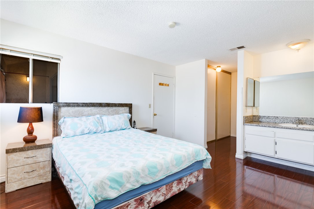 11214 Fineview Street 3