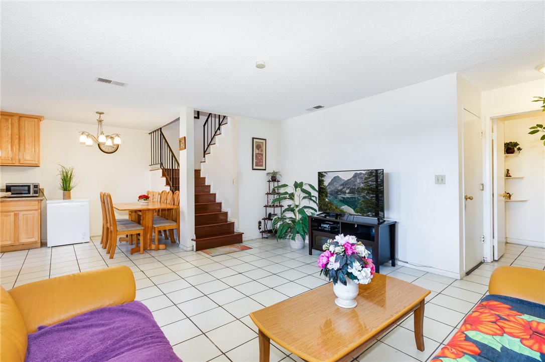 11214 Fineview Street 3