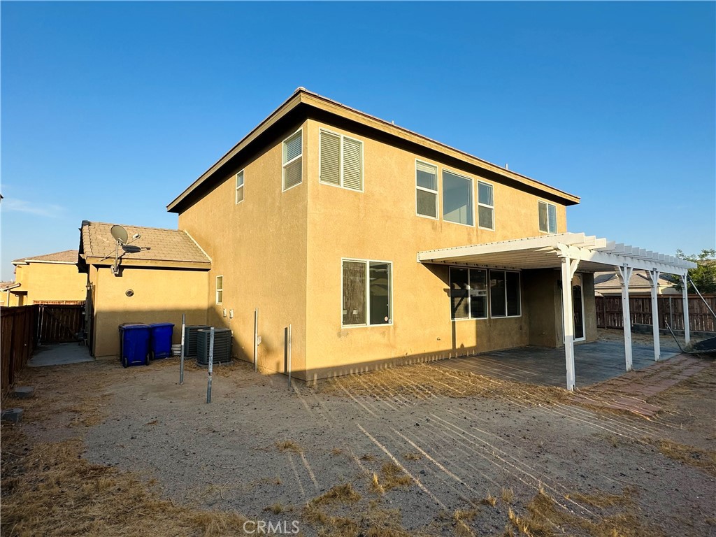 15098 Ridgebriar Lane