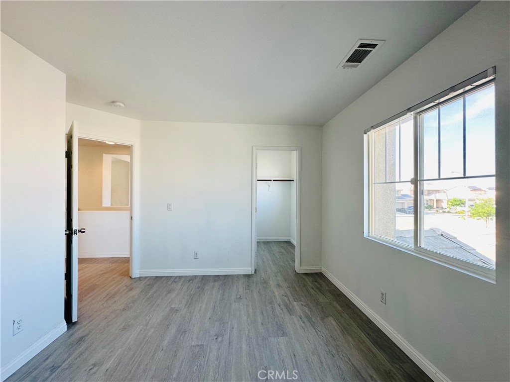 15098 Ridgebriar Lane