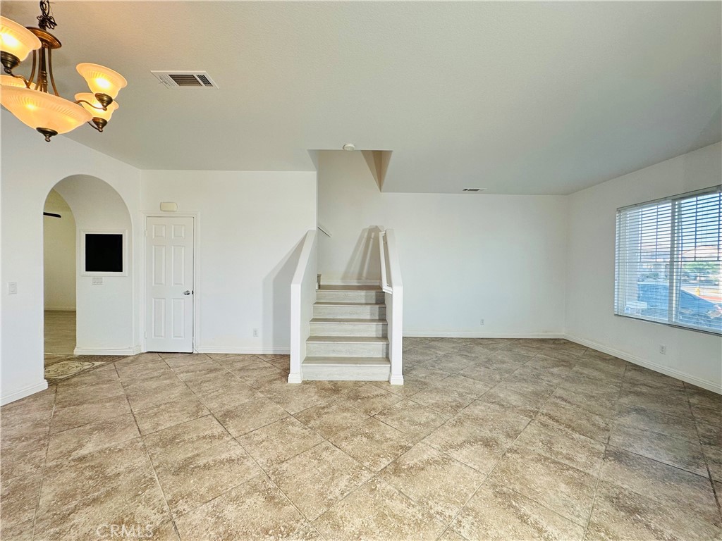 15098 Ridgebriar Lane