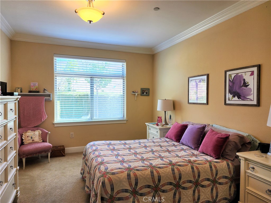 13798 Roswell Avenue C186