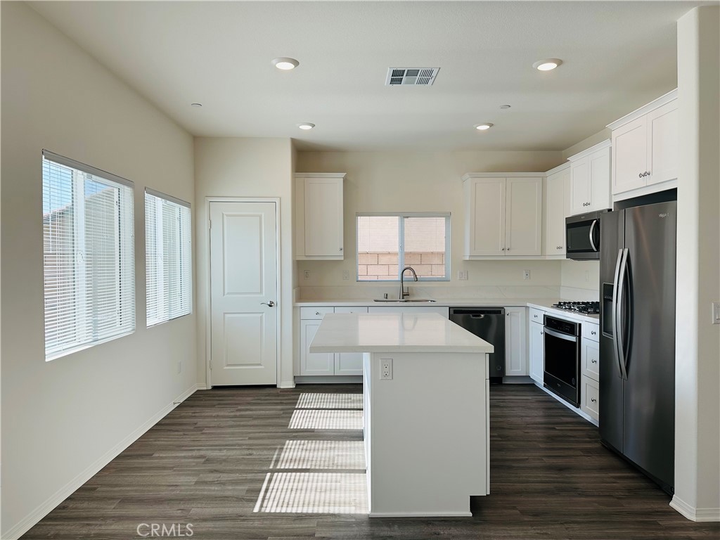 15570 San Francisco Lane