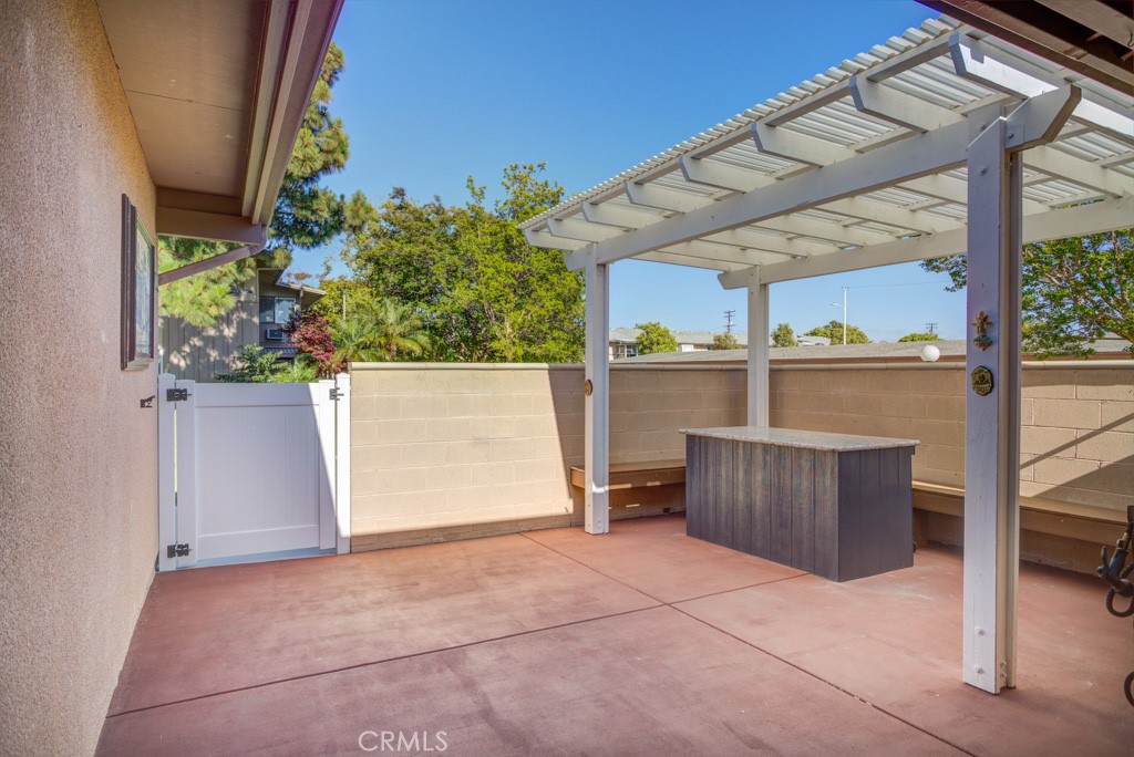 1941 MCKINNEY WAY 15E