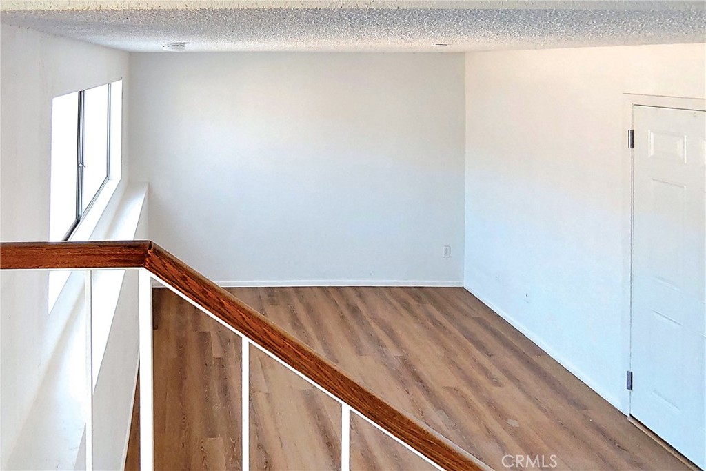 11331 Elliott Avenue 15