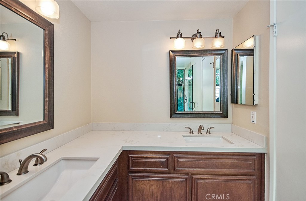 2333 Turquoise Circle