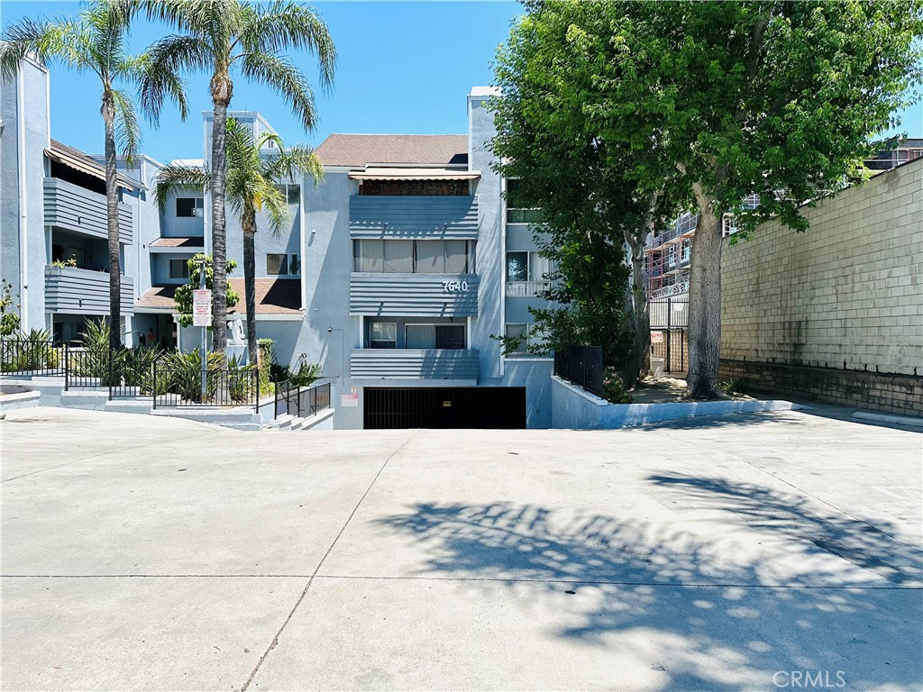 7640 Oso Avenue 309