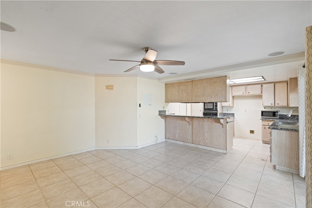 59 Rolling Ridge Drive