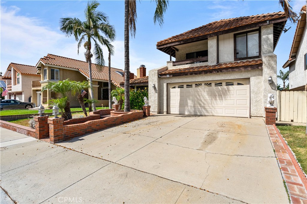 59 Rolling Ridge Drive