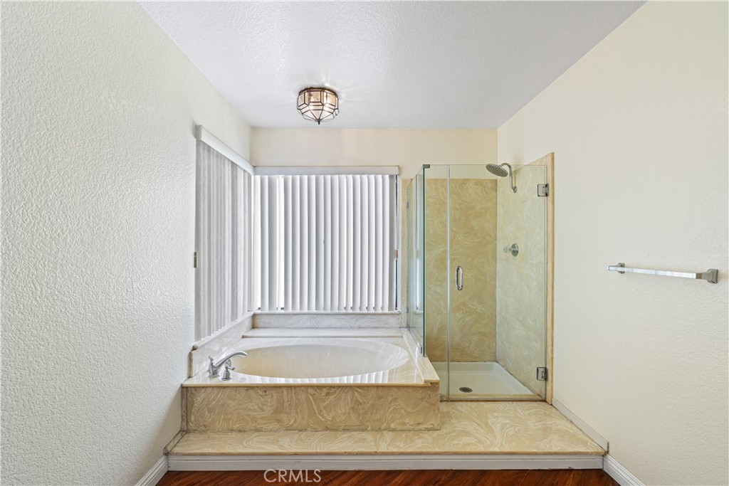 59 Rolling Ridge Drive