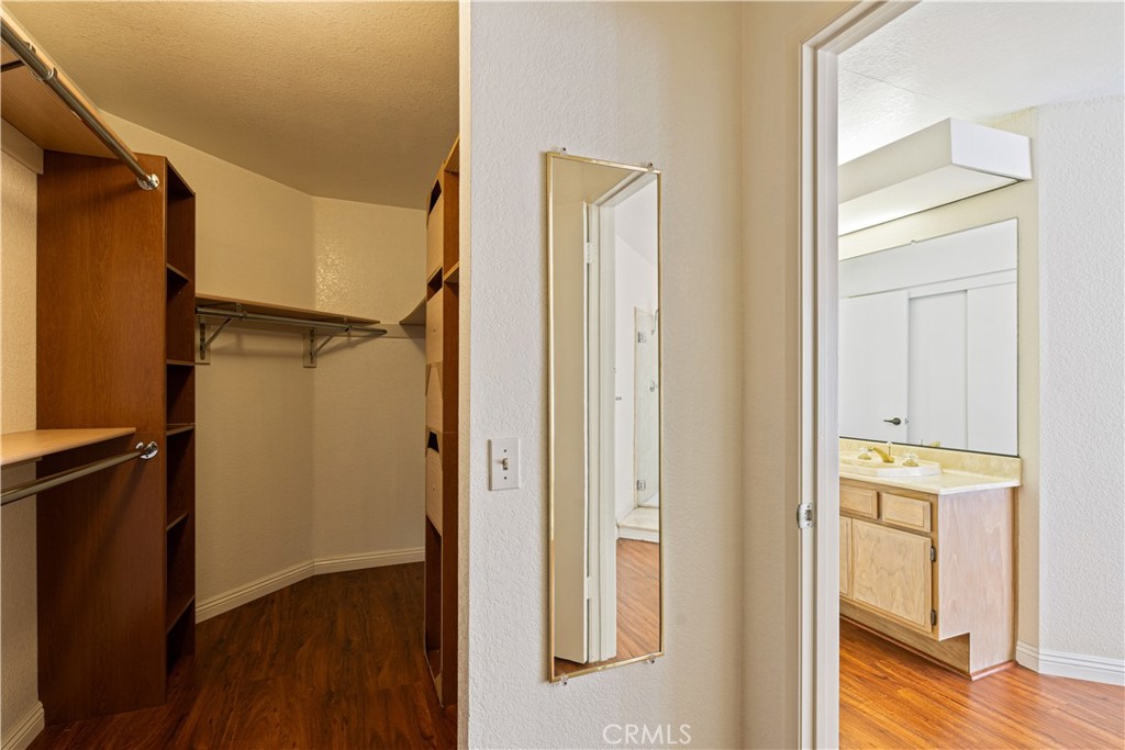 59 Rolling Ridge Drive