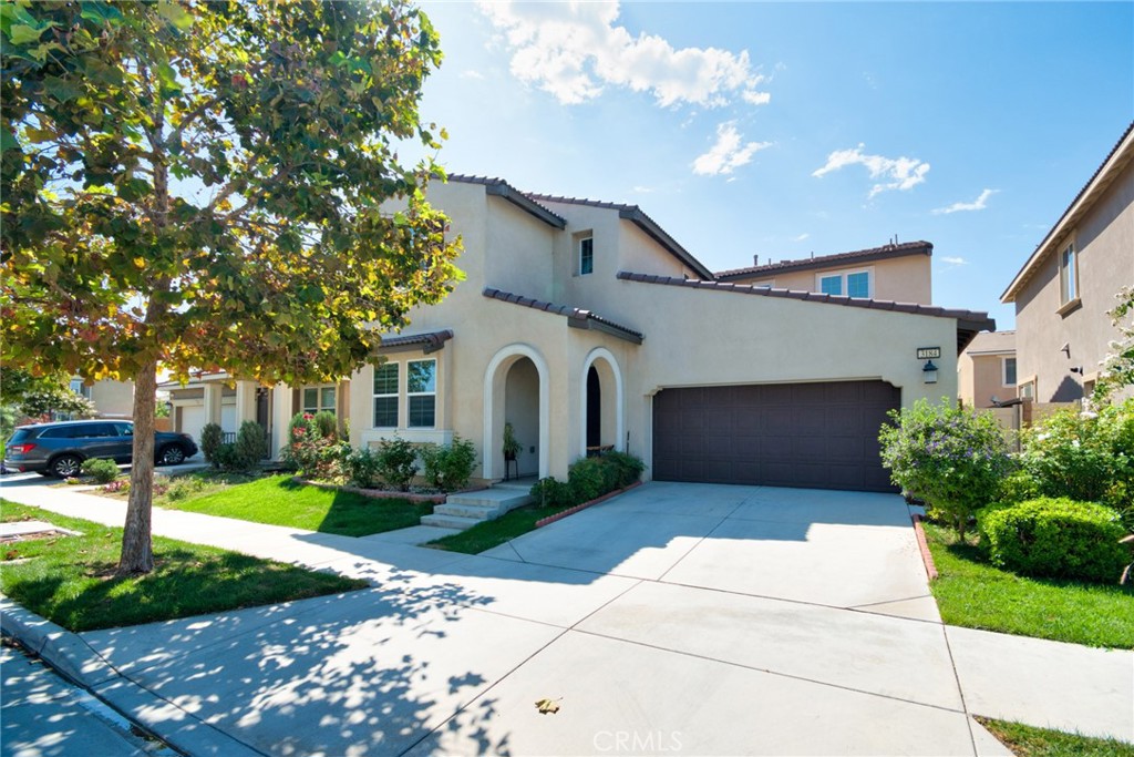 3184 E Yosemite Drive