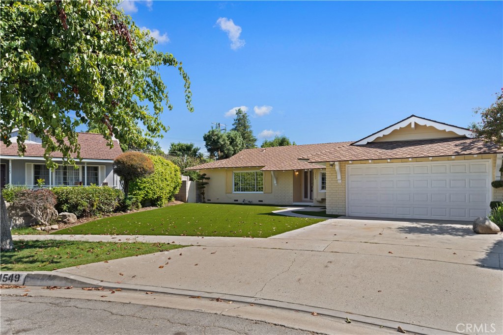 1549 Harmony Lane