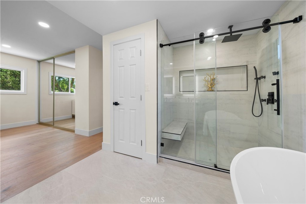 1549 Harmony Lane