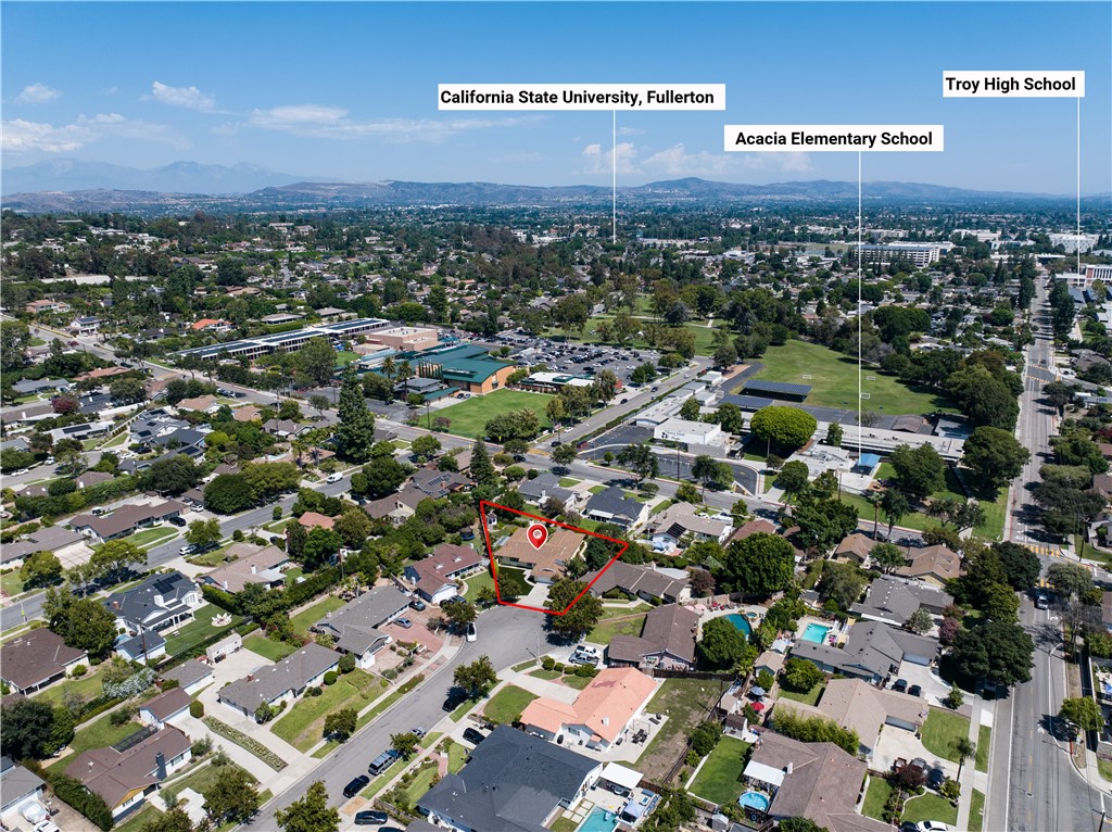 1549 Harmony Lane