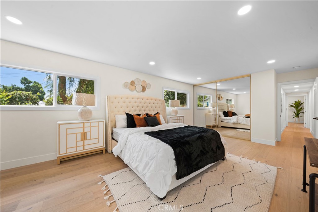 1549 Harmony Lane