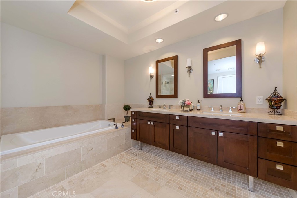 920 Granite Drive 211