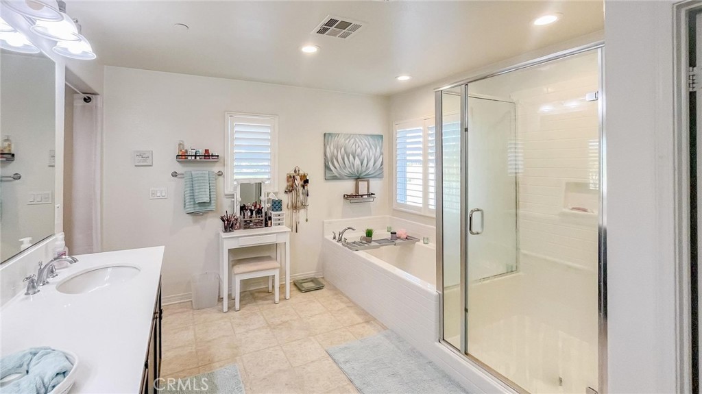 15232 Ledgestone Street
