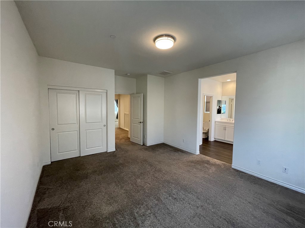 15927 Mentz Court