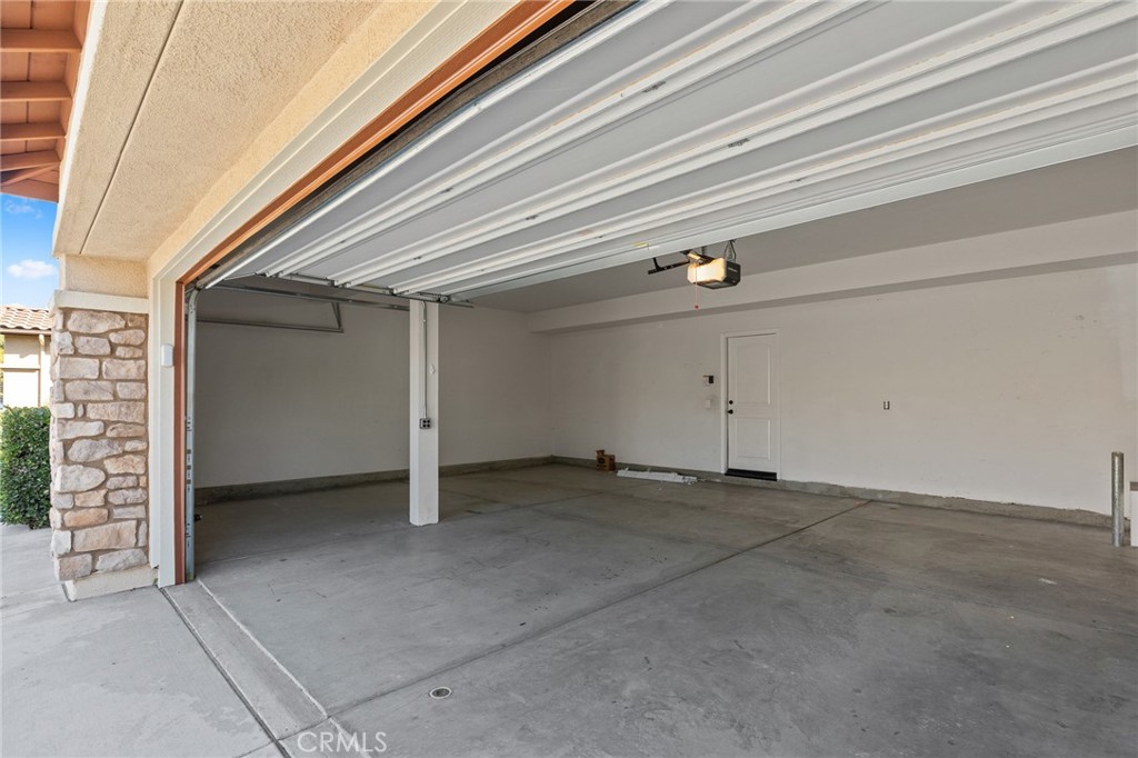 8754 Armadillo Drive