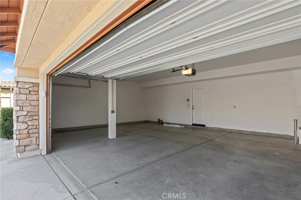 8754 Armadillo Drive