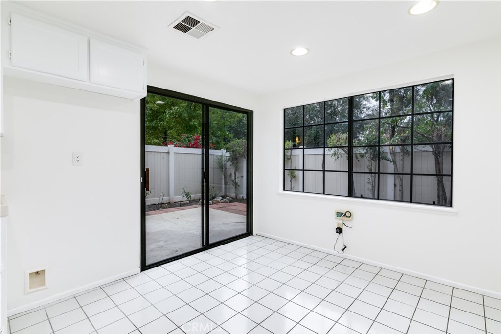 22915 Colombard Lane 4