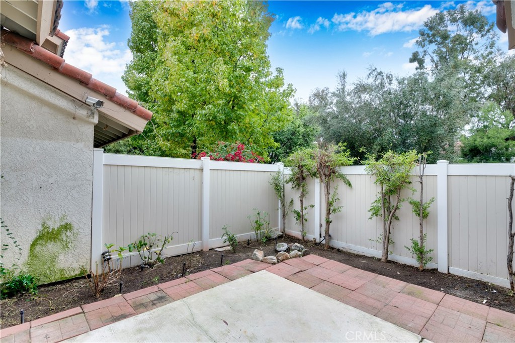 22915 Colombard Lane 4