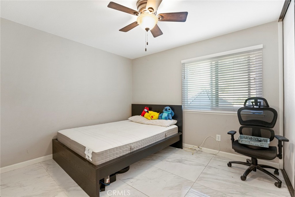 1090 Heaton Moor Drive