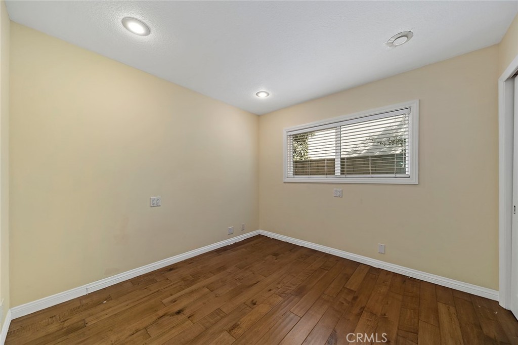 22707 Mountain Laurel Way