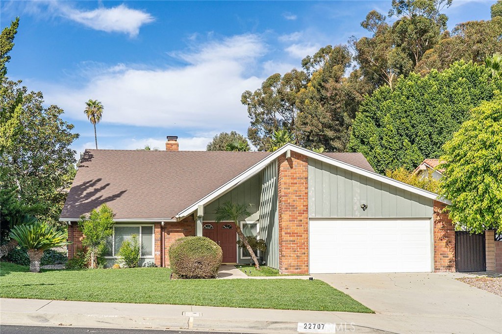 22707 Mountain Laurel Way