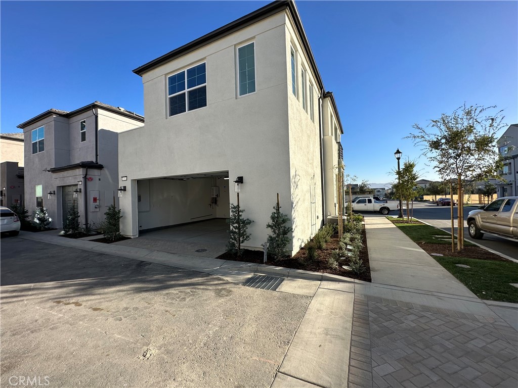 4461 S Bryant Paseo