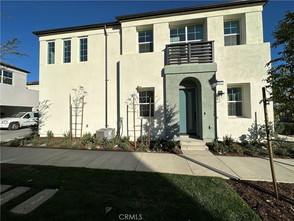 4461 S Bryant Paseo