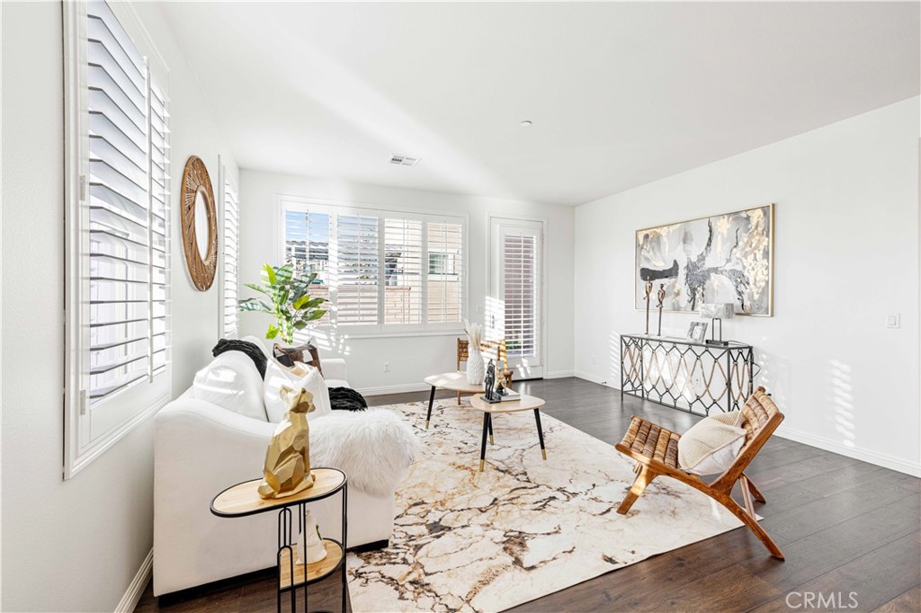 4004 S Cloverdale Way