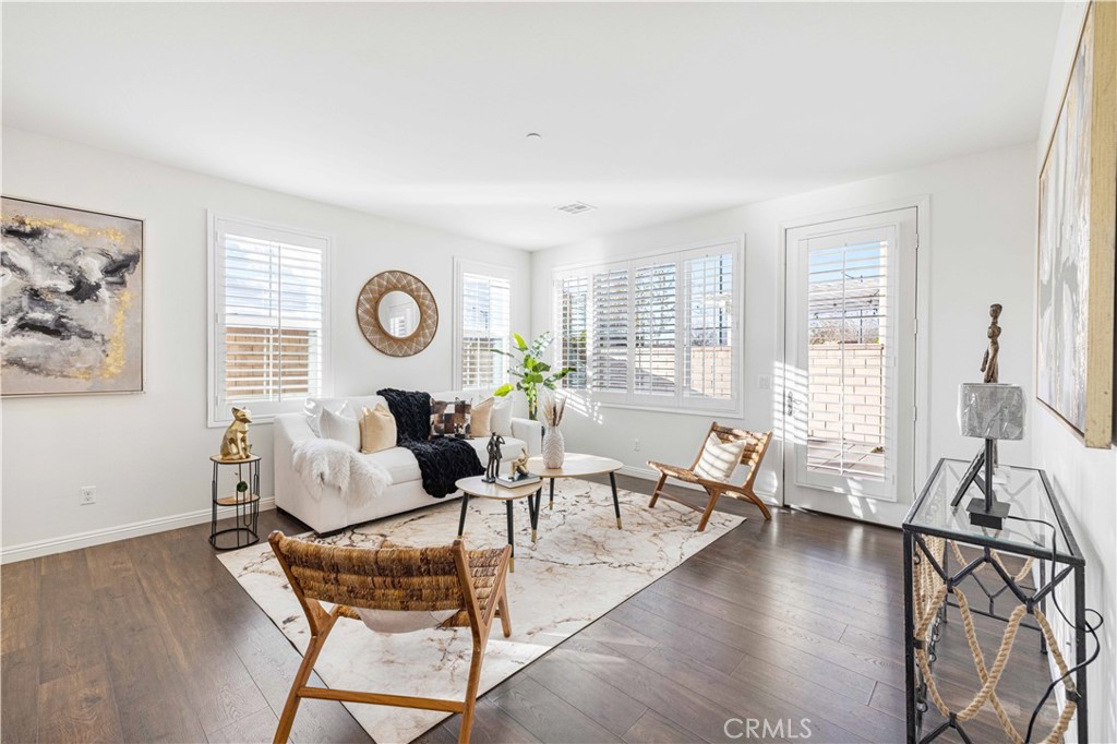 4004 S Cloverdale Way