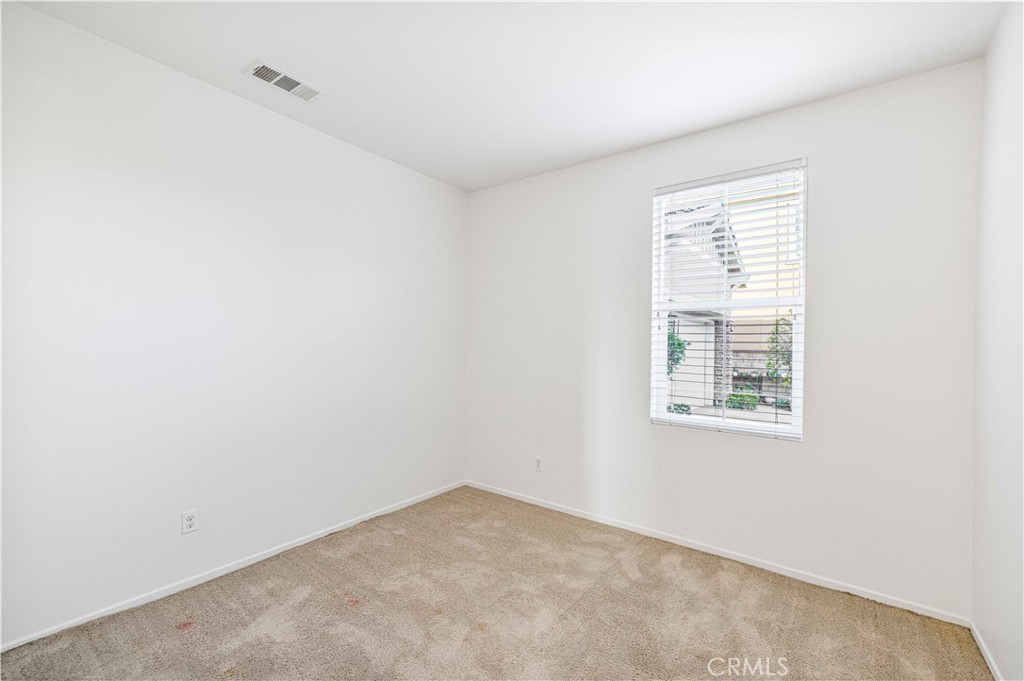 4004 S Cloverdale Way