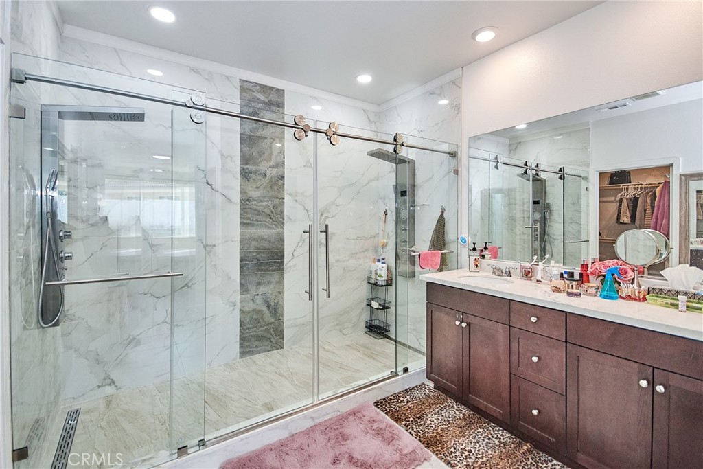 11839 E Crescent Street