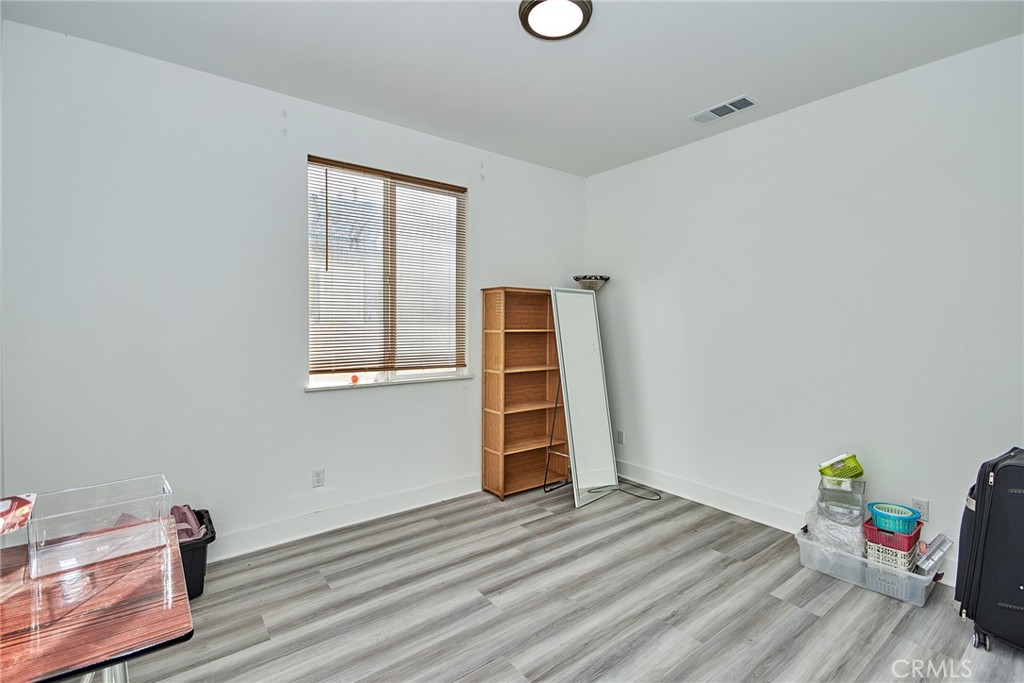 11839 E Crescent Street