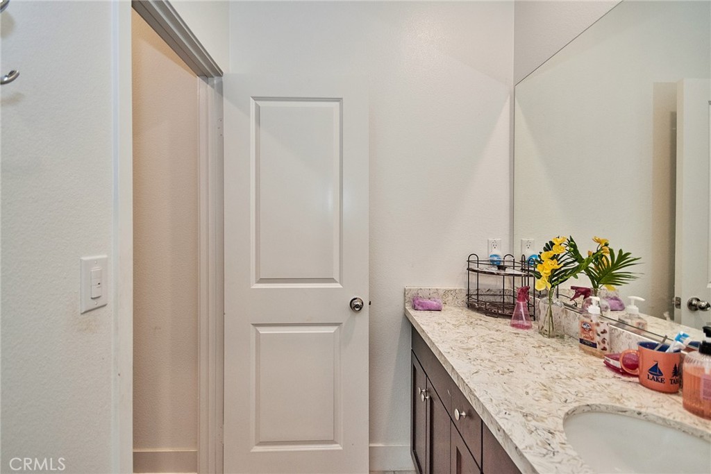 11839 E Crescent Street