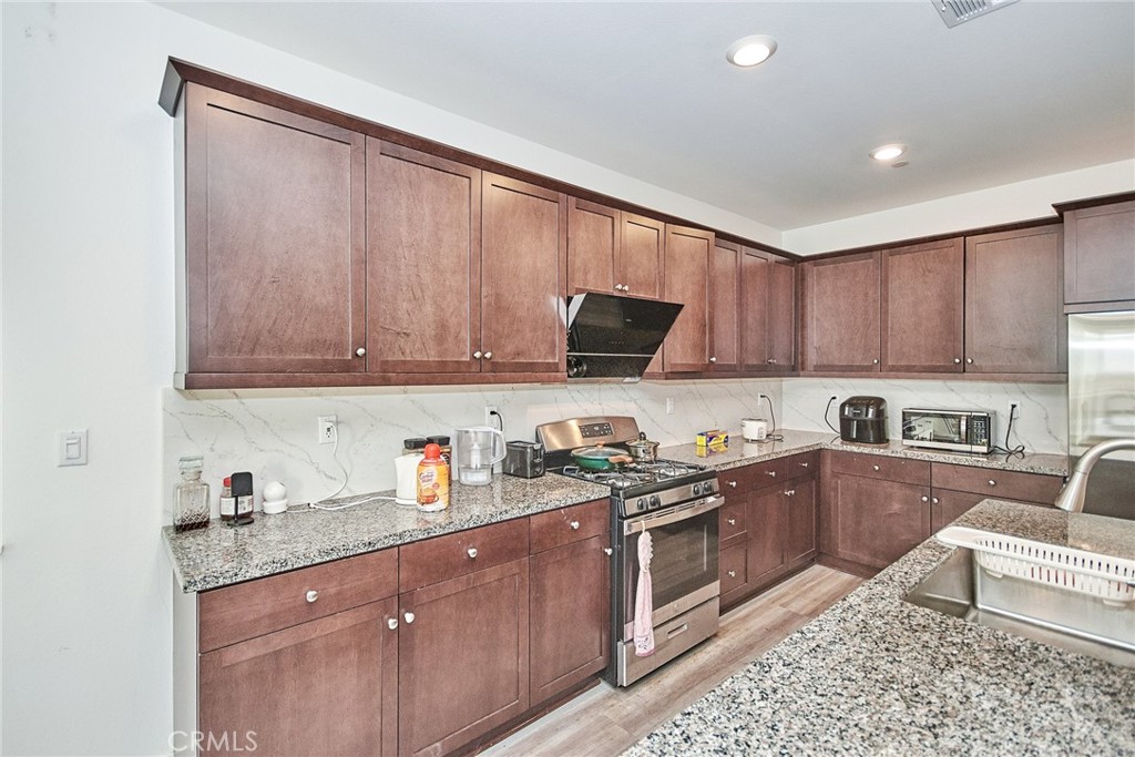 11839 E Crescent Street