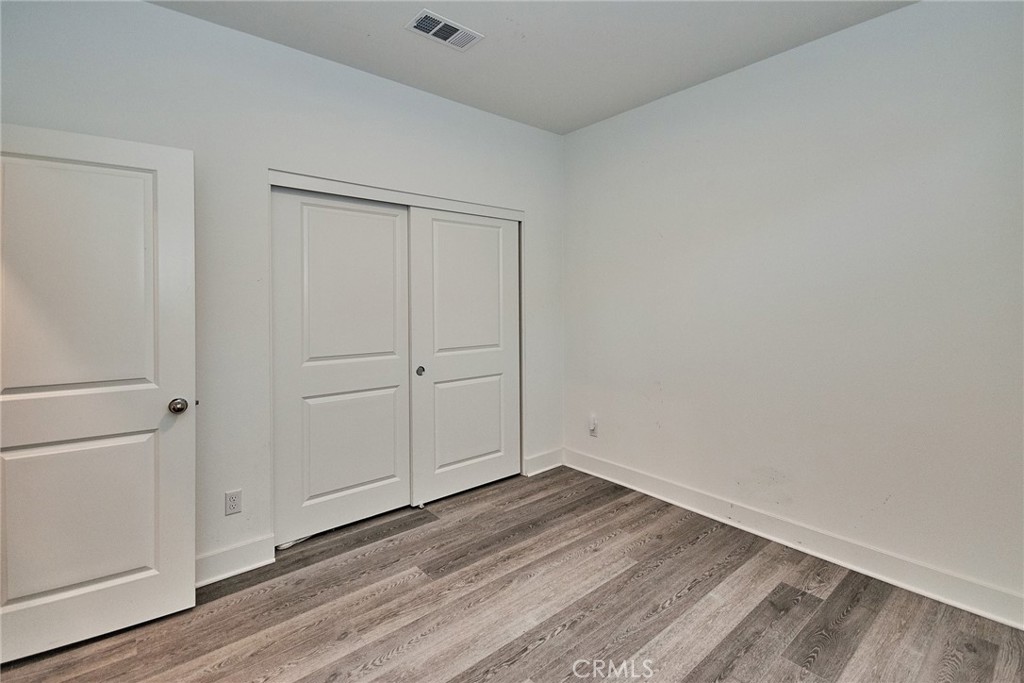 11839 E Crescent Street