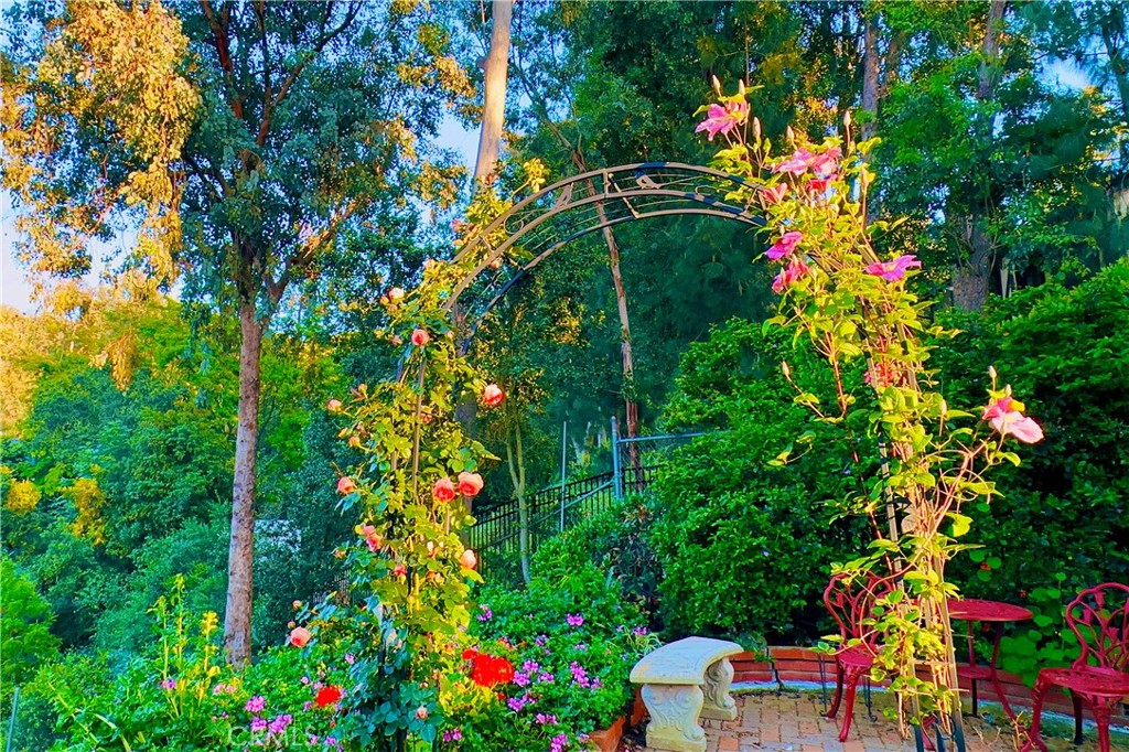 16405 Blue Grass Lane