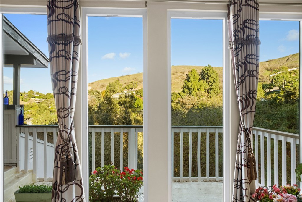 16405 Blue Grass Lane