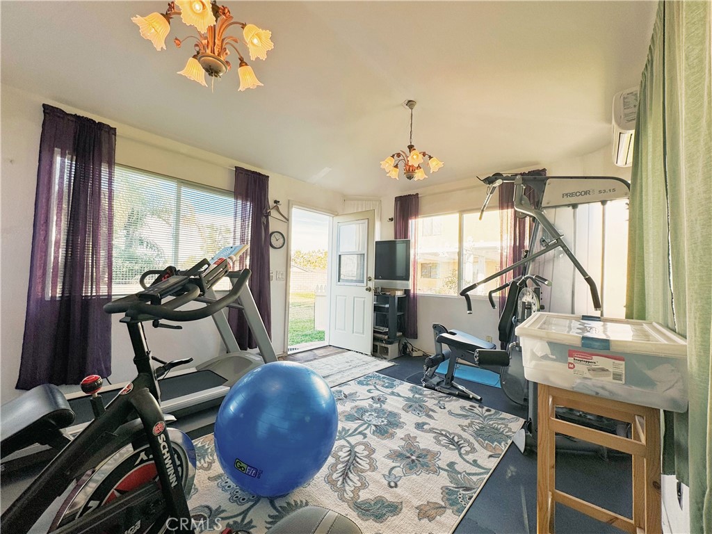 865 Featherwood Drive