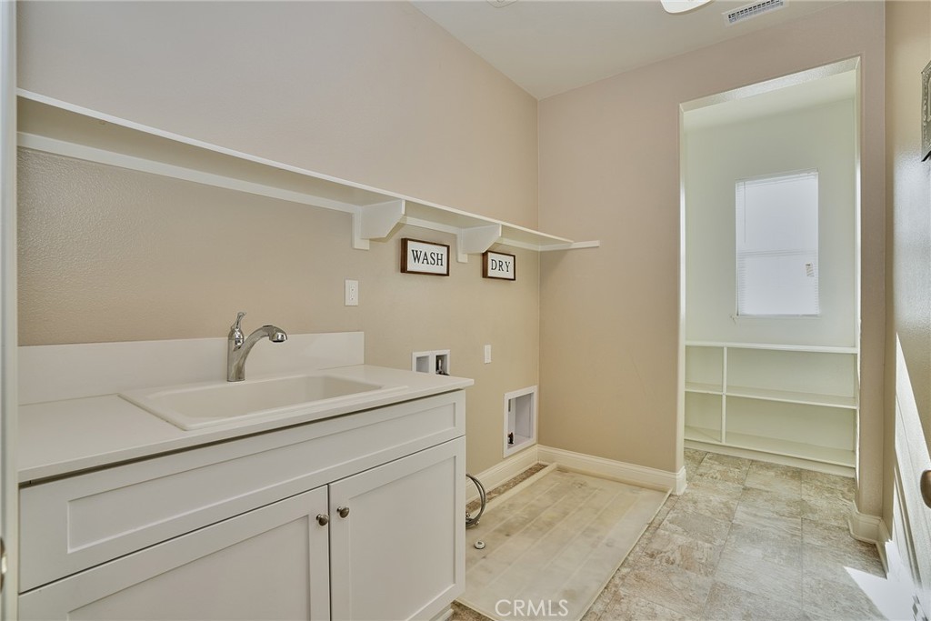 17211 Penacova Street