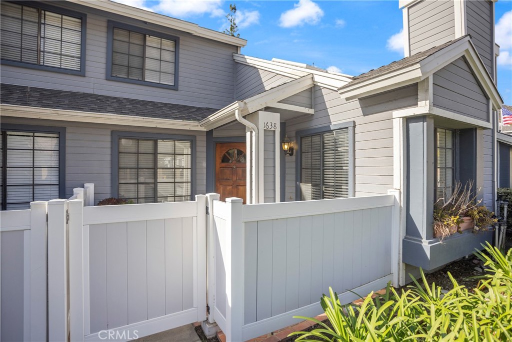 1638 Dimas Court