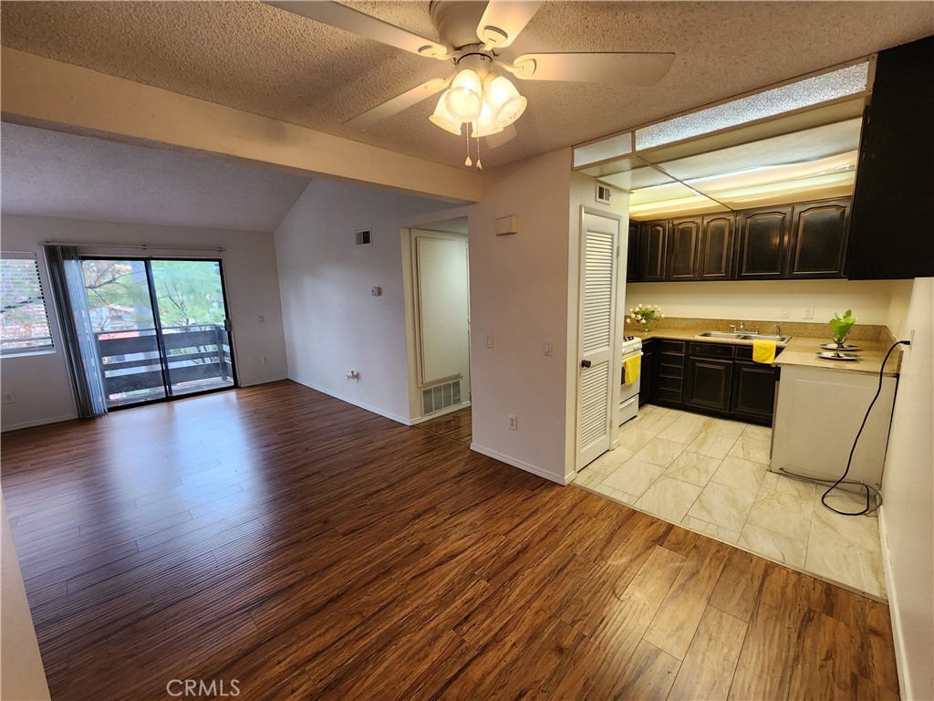 22733 Lakeway Drive 354
