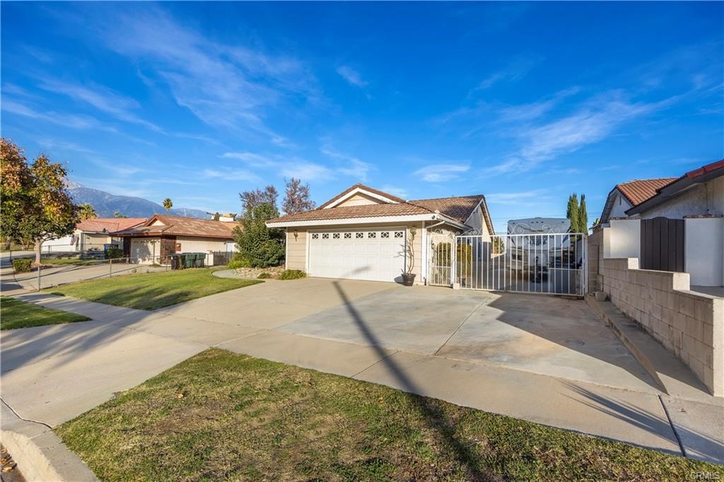 7373 Lemonwood Place
