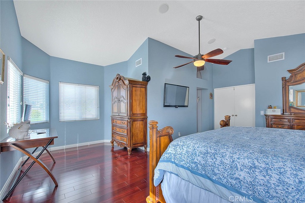 13648 Rolling Wood Circle