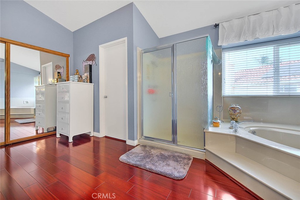 13648 Rolling Wood Circle