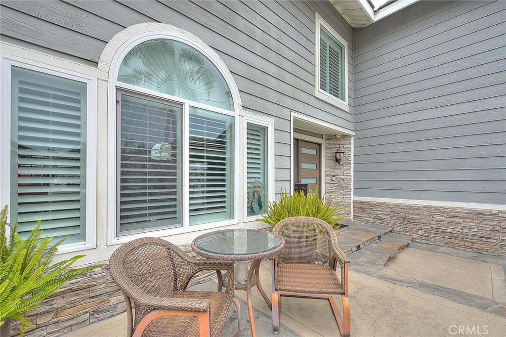 13648 Rolling Wood Circle